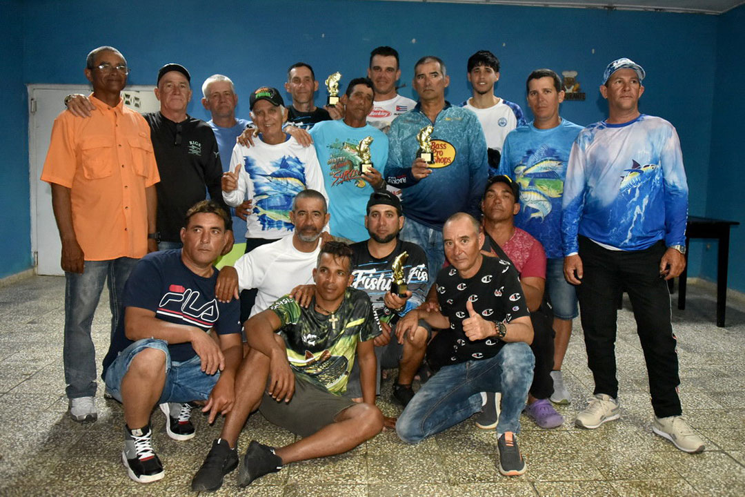 Los competidores, una gran familia que cada año evoca a José Quintín Cardoso con el torneo que lleva su nombre.