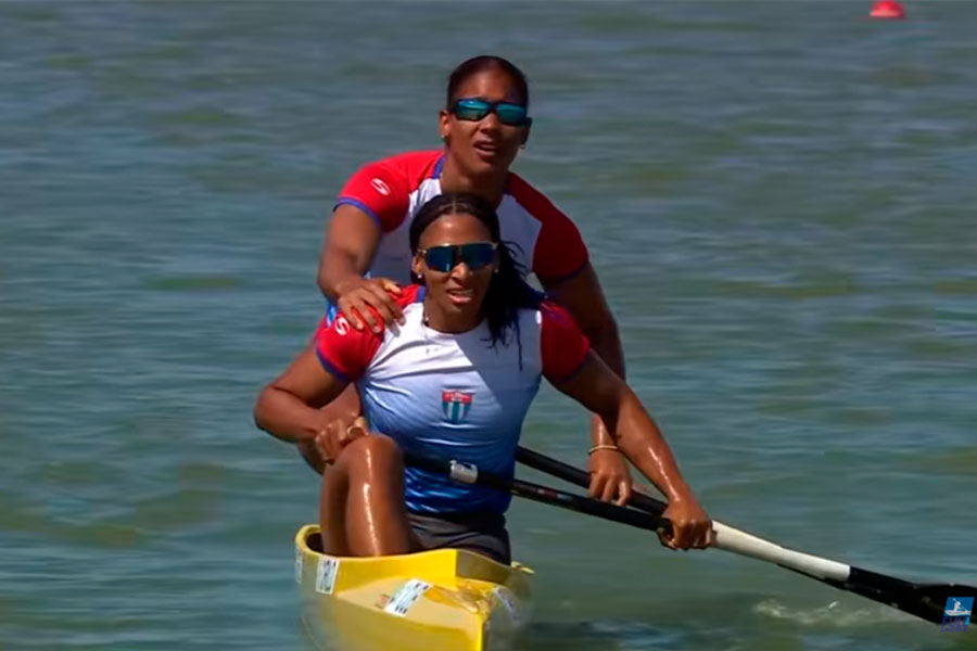 Yarisleidis Cirilo y Yinnoly López, tras su triunfo en la Copa Mundial de Szeged, el 9 de mayo de 2026.