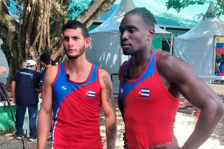 Pedro González y Reydi Cardona, plata en dos remos sin timonel en Santo Domingo 2026.