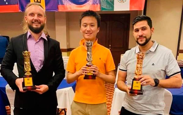 Timur Gareyev, Christopher Woojin Yoo y Yasser Quesada, ganadores —por ese orden— del Campeonato Continental de Ajedrez de las Américas. 