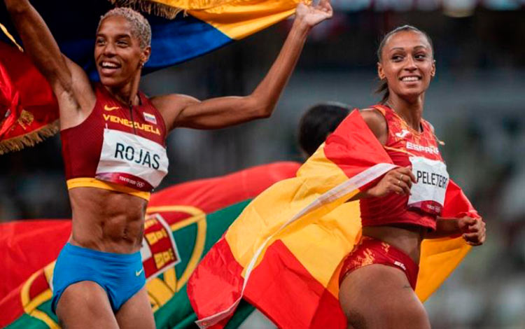 La venezolana Yulimar Rojas y la española Ana Peleteiro, oro y bronce en el triple salto de las Olimpiadas de Tokio 2020.