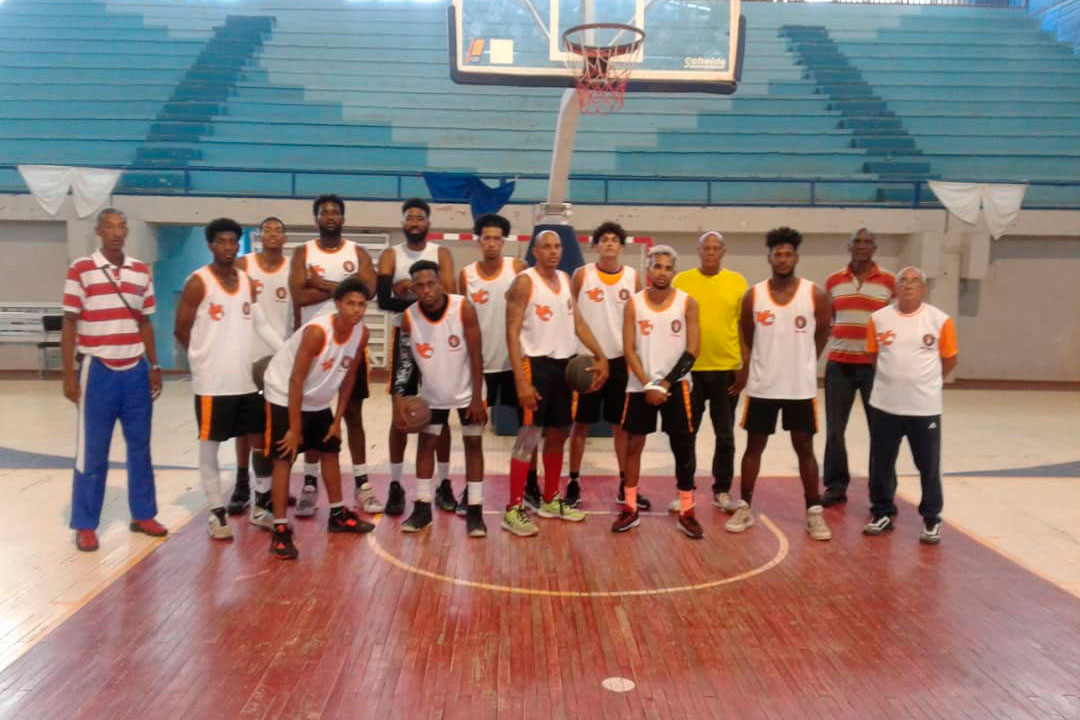 Equipo masculino de baloncesto de Villa Clara.