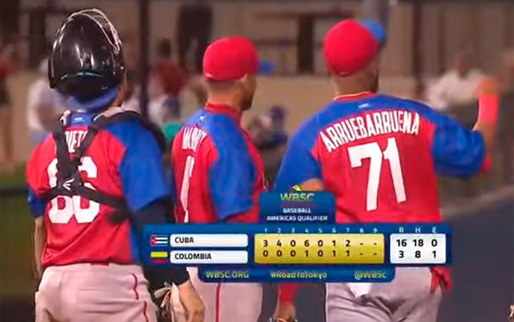 Cuba celebra victoria contra Colombia.