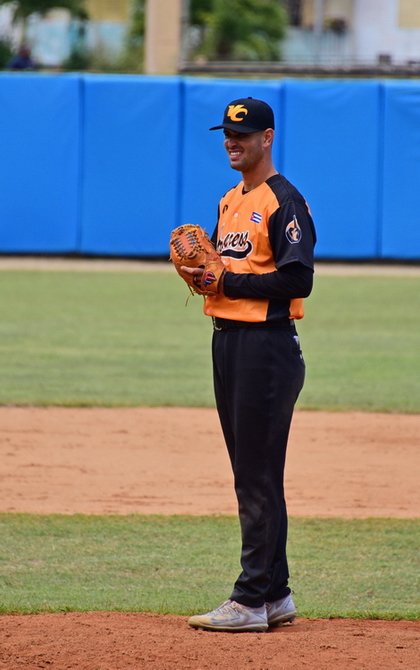 Elier Carrillo, ganador del segundo juego entre Villa Clara y Sancti Spí­ritus.