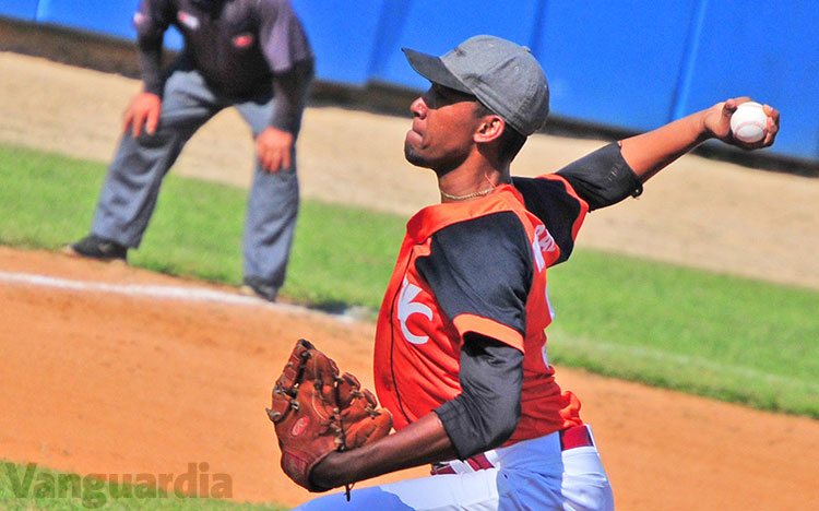 Mirabal lanzó un buen juego. (Foto: Carolina Vilches Monzón)