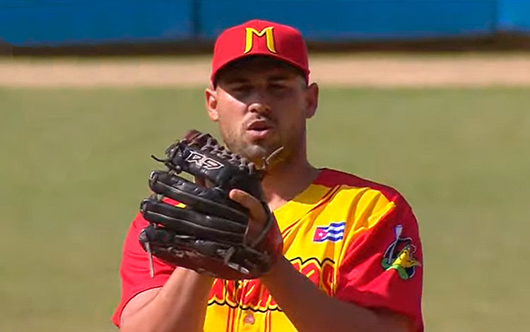 Carlos Brayan ílvarez Ramos, ganador del cuarto juego entre Villa Clara y Matanzas.