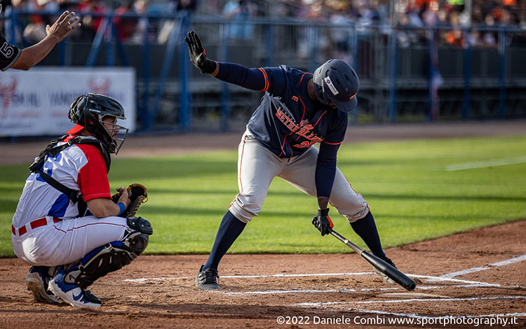 Juego de Cuba y Holanda en la Semana de Béisbol de Haarlem.