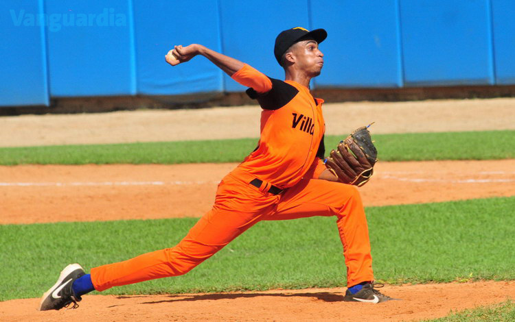 Yan Cabrera, lanzador ganador por Villa Clara.