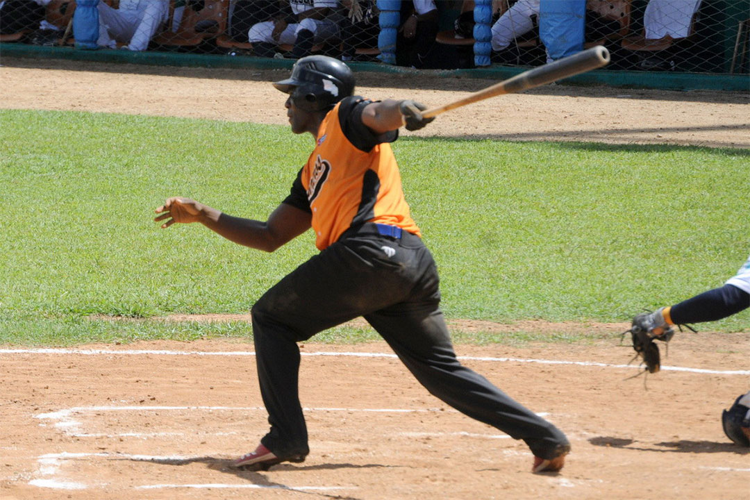 Yoasnier Emilio Pérez, pelotero de Villa Clara.