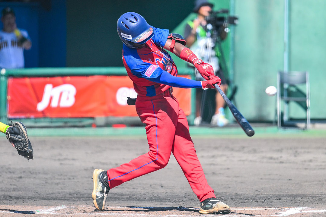 Jonathan Moreno, capitán del equipo Cuba sub-18.