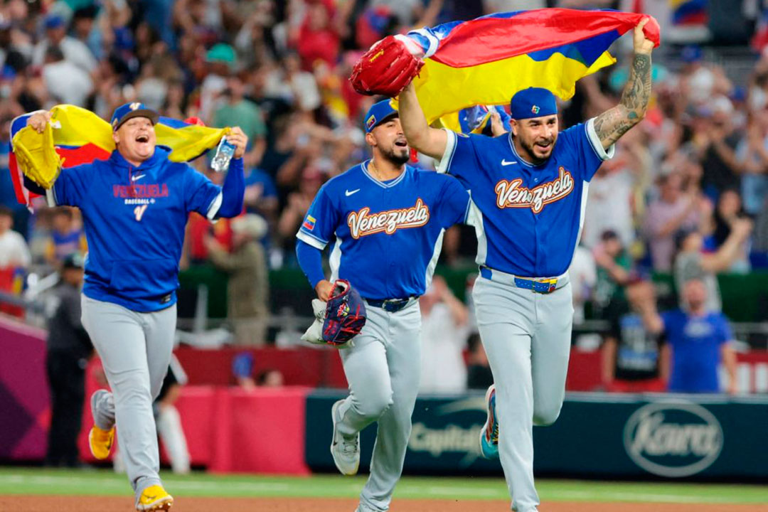 Venezuela celebra el título en el VI Clásico Mundial de Béisbol.