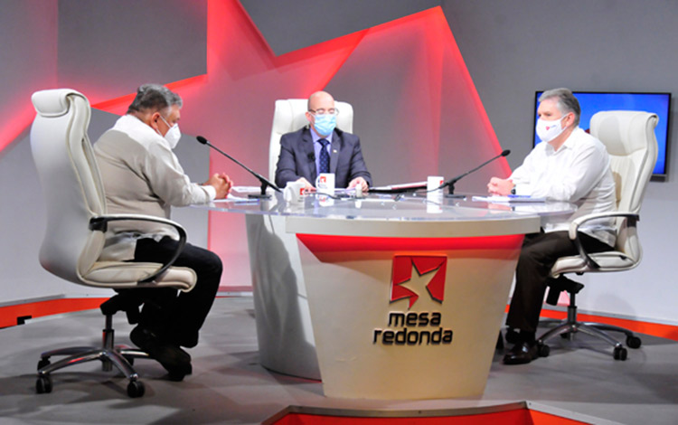 Mesa Redonda Informativa sobre ordenamiento monetario y cambiario en Cuba.