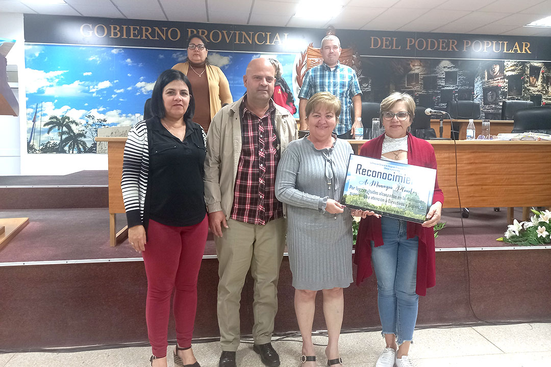 Reconocimiento a municipios destacados en el curso 2022-2023.