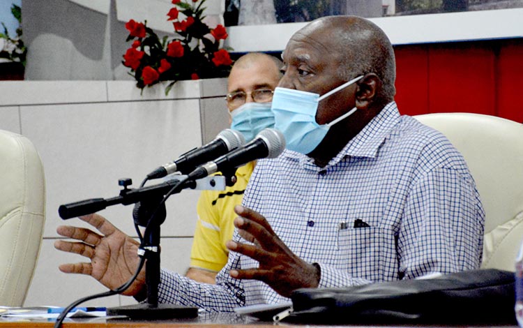 Salvador Valdés Mesa evalúa en Villa Clara el programa de Soberanía Alimentaria.
