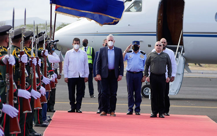 Recibimiento al presidente cubano, Miguel Díaz-Canel, a su llegada a Nicaragua, el 10 de enero de 2022.