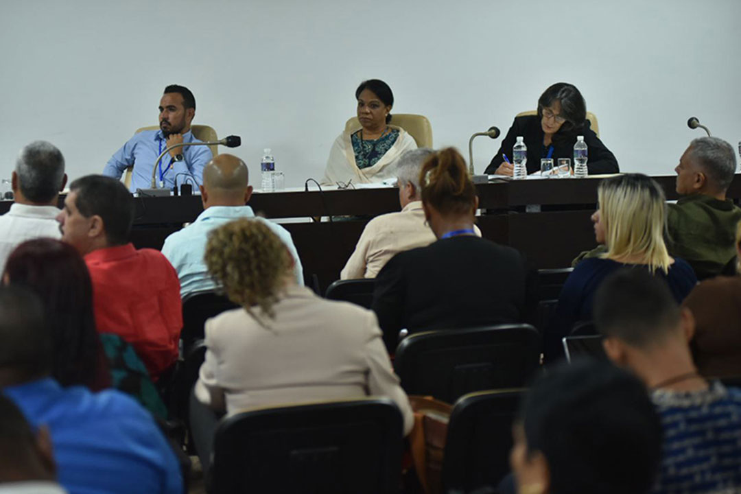 Debate parlamentario sobre la labor del Instituto de Recursos Hidráulicos.