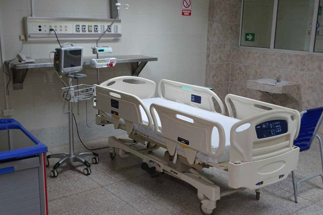 Dispositivos de la Unidad de Cuidados Intensivos del hospital Arnaldo Milián Castro.