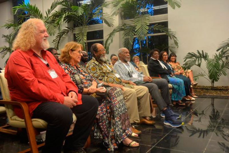 Encuentro del presidente cubano, Miguel Díaz-Canel Bermúdez, con participantes en la Conferencia Internacional Cuba 2024 Decenio de los Afrodescendientes.