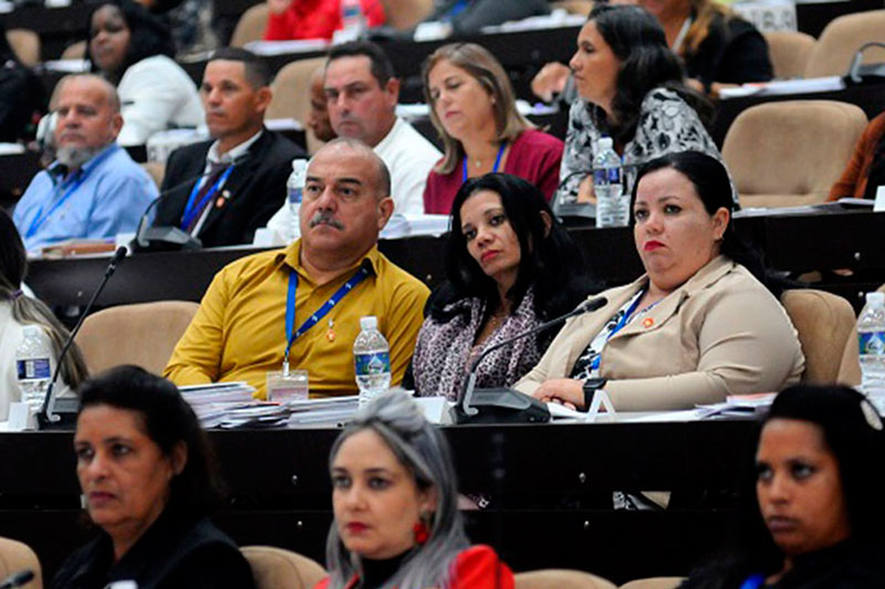 Diputados durante la sesión de la Asamblea Nacional.