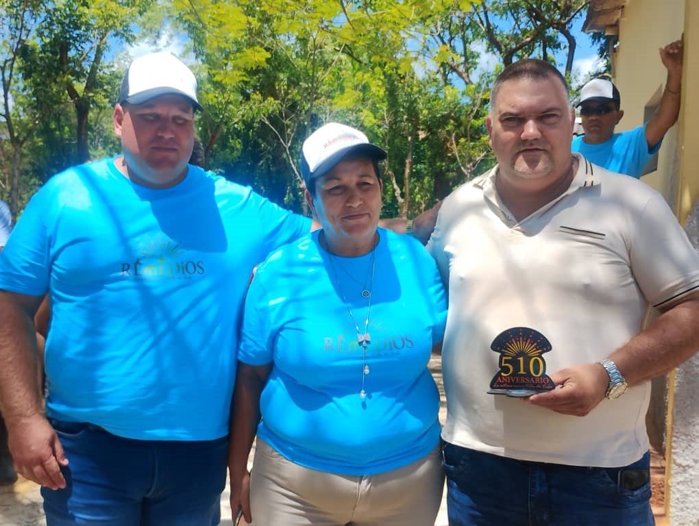 Recibe la distinción 510 Aniversario la Unidad Empresarial de Base Agropecuaria