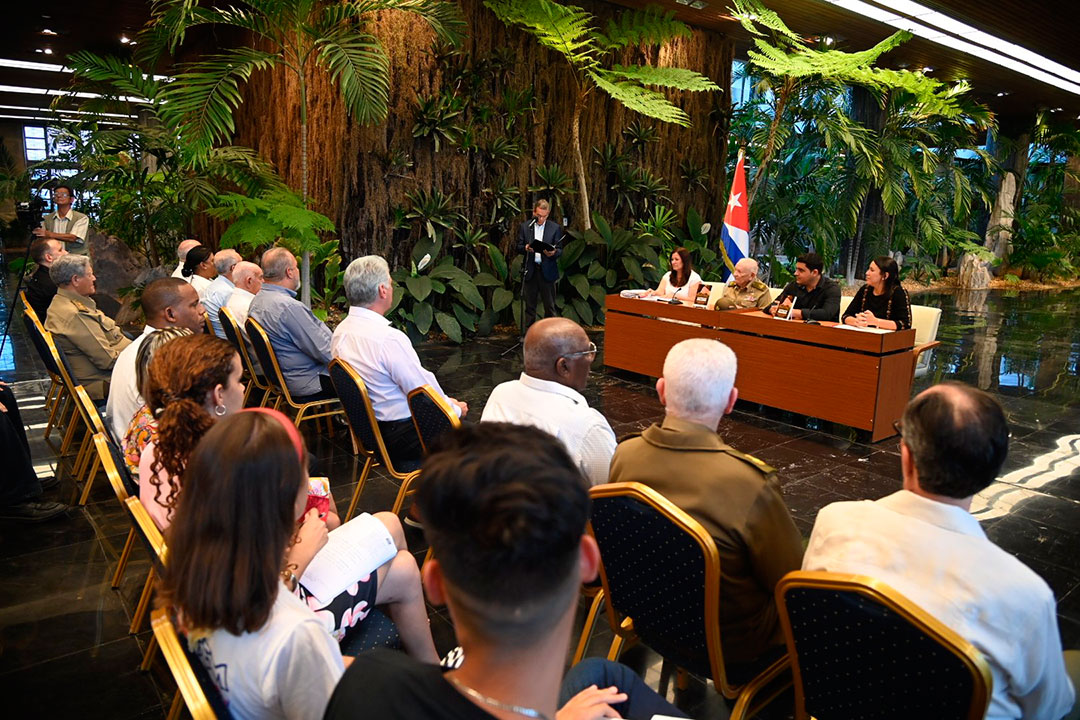 Presentación del libro Las batallas de Guillermo. Conversaciones con un Comandante de la Revolución Cubana.