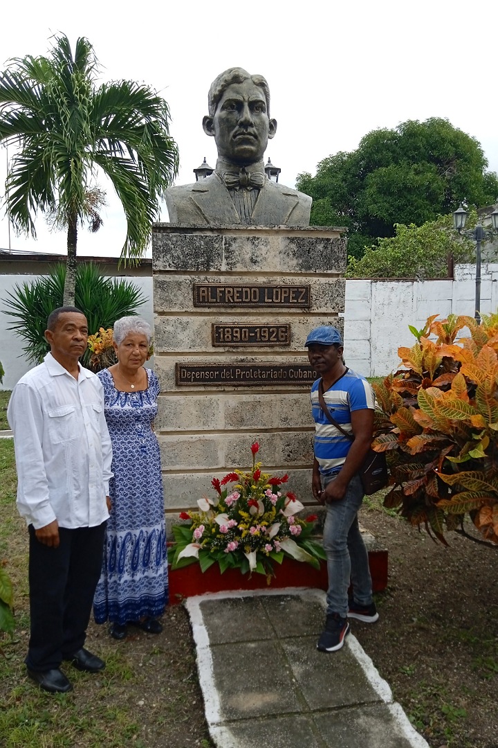 Homenaje al líder obrero Alfredo López, en Sagua la Grande.