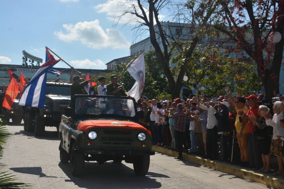 Entrada caravana de la Libertad a Santa Clara