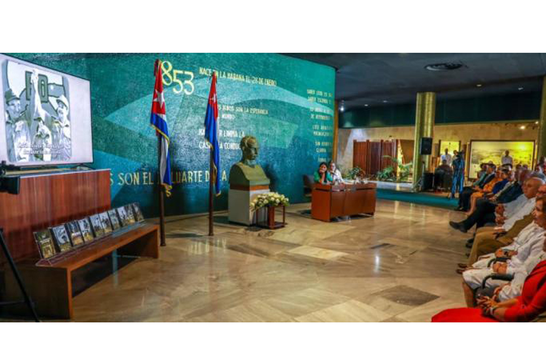 Presentación Obras Escogidas de Raúl Castro