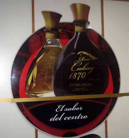 Dos Estrellas recibió el Cubay Extra Anejo 1870. Dos Estrellas recibió el Cubay Extra Anejo 1870.