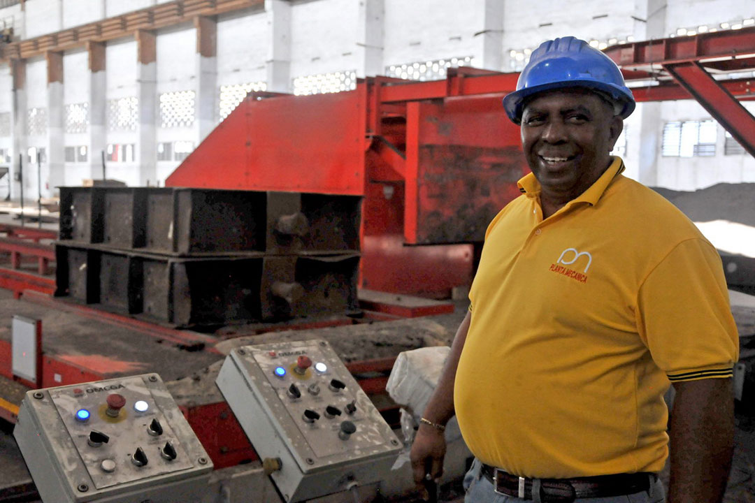 Noel Rodríguez, jefe del taller de fundición de Planta Mecánica.