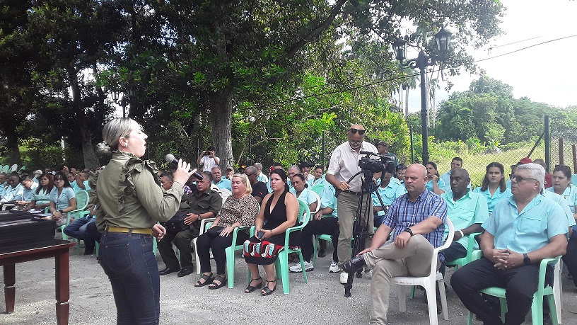 Acto en Geominera del Centro Villa Clara