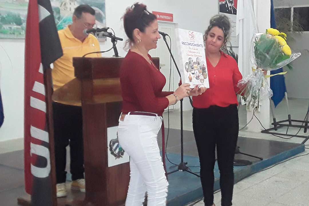 Reconocimiento al Sindicato de Trabajadores de la Industria Alimentaria en Villa Clara.