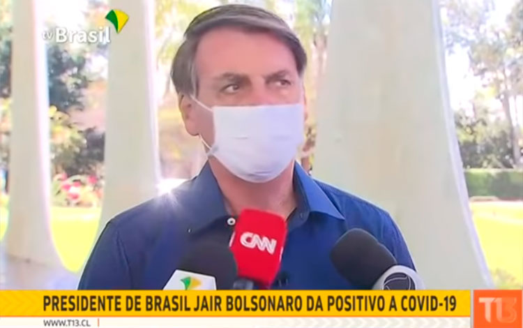 Jair Bolsonaro informa que es positivo por COVID-19.