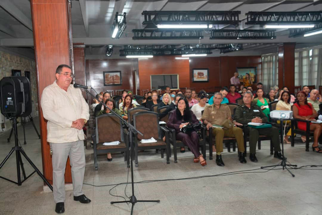 Reunión de balance de la Fiscalía en Villa Clara.