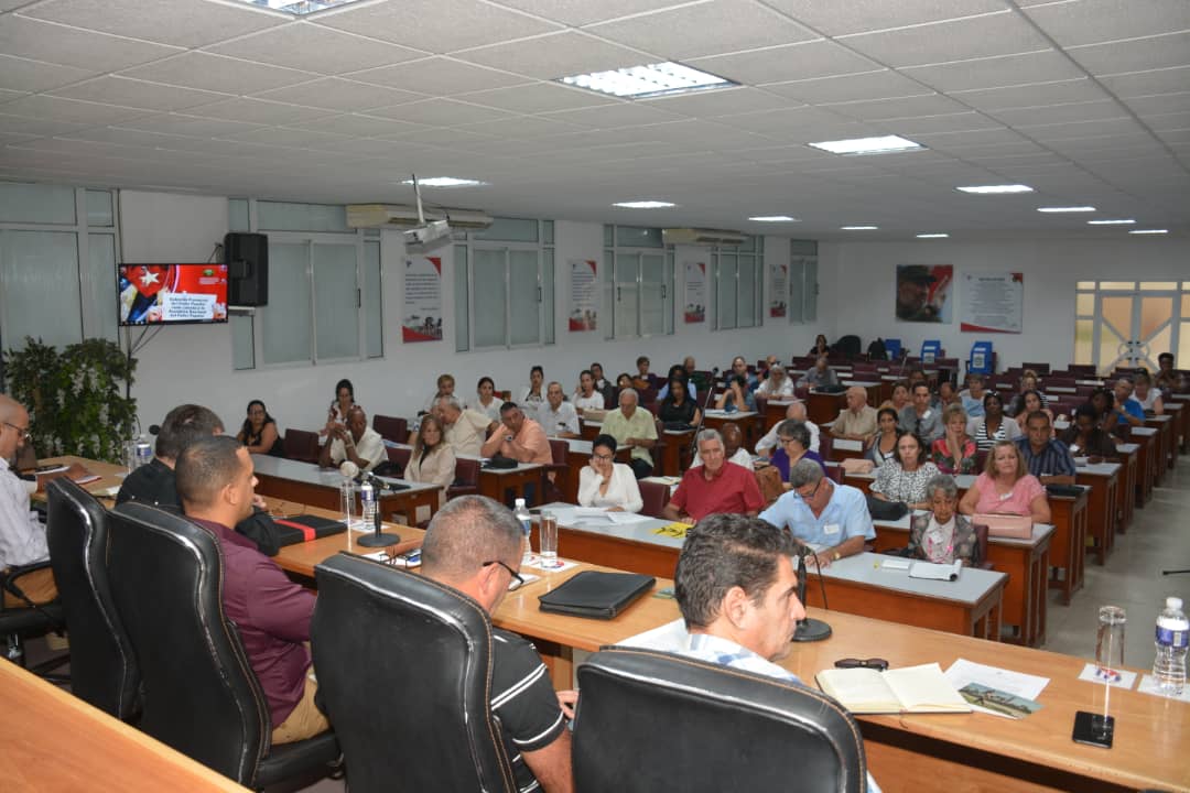 Asistieron a la asamblea representantes nacionales de la ANEC, autoridades del Partido, el Gobierno y de varias instituciones en Villa Clara. 