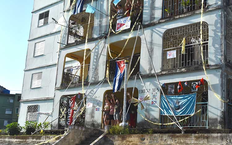 Desde el barrio se celebra el Día Internacional del proletariado Desde el barrio se celebra el Día Internacional del proletariado