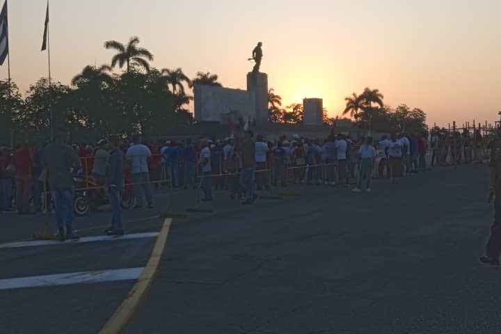 Desfile Primero de MAyo, Santa Clara