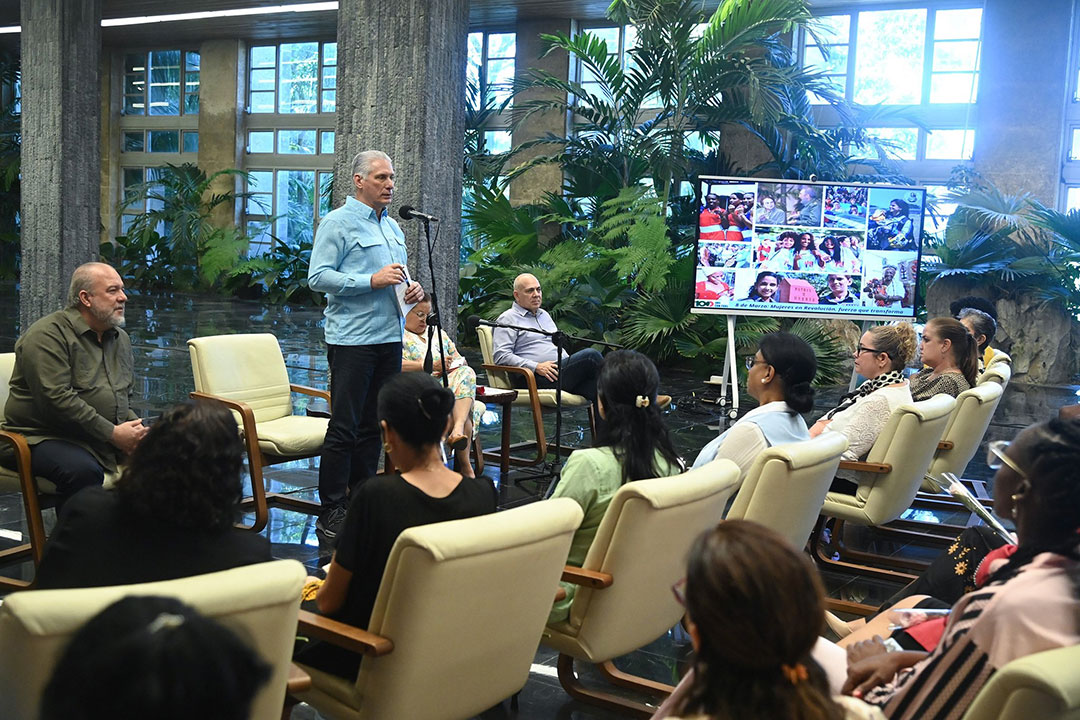 Intervención del presidente de la República, Miguel Díaz-Canel, en el encuentro de mujeres cubanas.