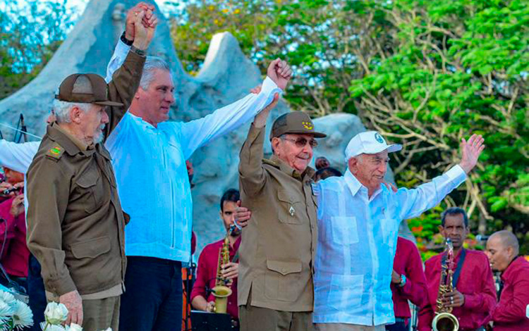 Ramiro Valdéz Menéndez, Miguel Díaz-Canel Bermúdez, Raúl Castro Ruz y José Ramón Machado Ventura.