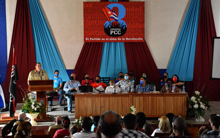 Asamblea de balance del Partido en Corralillo, Villa Clara.