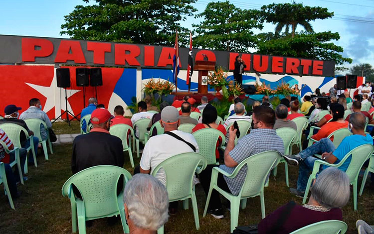 Acto por el aniversario de la consigna de Patria o Muerte y de la muerte de Hugo Chávez.