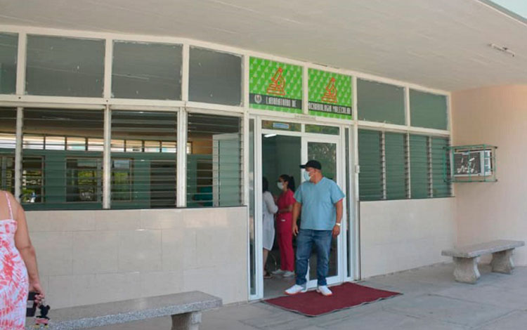 Laboratorio de Microbiologí­a del hospital ginecobstétrico Mariana Grajales, de Villa Clara.