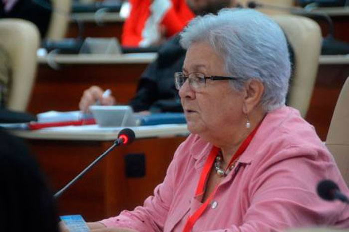 Gladys Bejerano Portela, contralora de la República de Cuba.