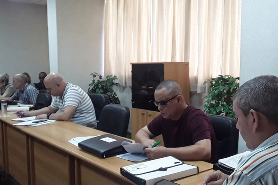 Reunión del Buró Provincial del Partido, encabezada por el primer secretario, Osnay Miguel Colina.