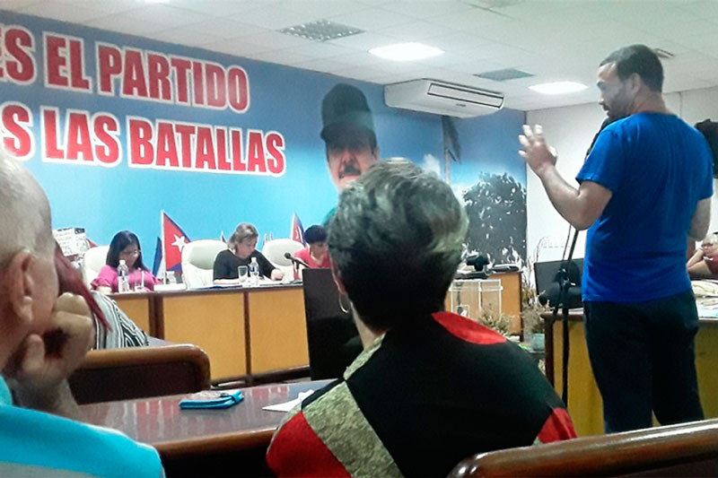 Análisis de los preparativos del nuevo curso escolar.