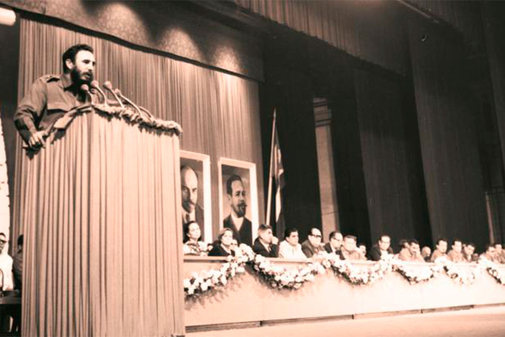 Fidel Castro Ruz en la sesión constitutiva del Partido Comunista de Cuba, el 3 de octubre de 1965.