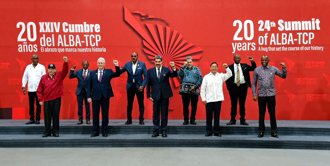 Foto de presidentes y jefes de Estado participantes en la XXIV del ALBA-TCP.