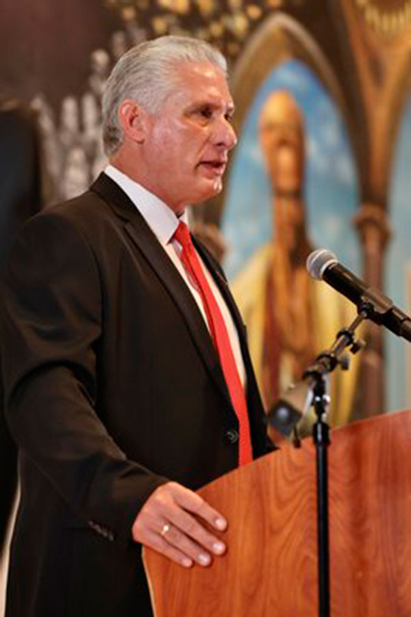 Presidente cubano, Miguel Díaz-Canel, pronuncia palabras en el Memorial y Centro Educativo Malcolm X y Doctora Betty Shabazz.