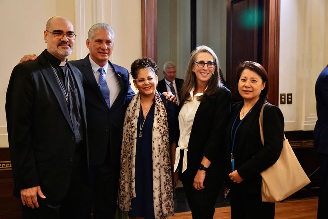 Presidente cubano. Miguel Díaz-Canel, junto a líderes religiosos de los Estados Unidos.