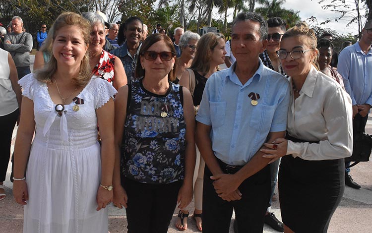 periodistas de Vanguardia recibieron la distinción Raúl Gómez Garcí­a